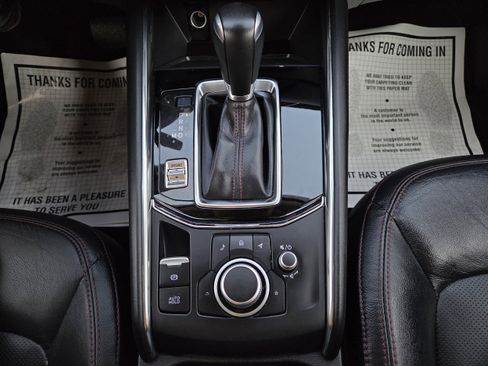 Used 2025 MAZDA CX-5 Carbon Edition image 32
