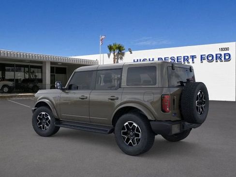 New 2025 Ford Bronco Outer Banks image 4