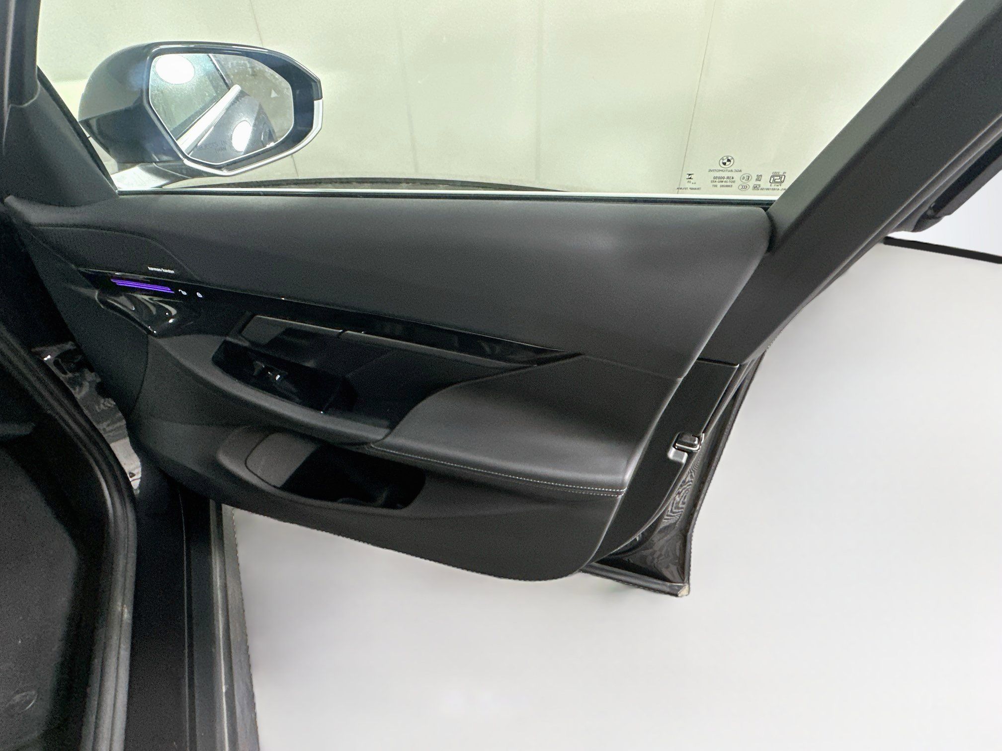 Used 2026 BMW 530i RWD image 33
