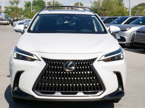 Certified 2025 Lexus NX 350h AWD w/ Accessory Package (2T) image 19