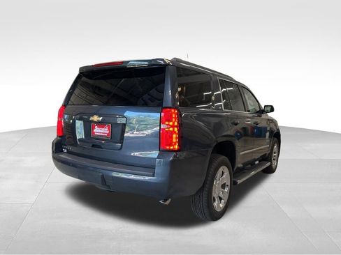 Used 2019 Chevrolet Tahoe LT w/ LT Signature Package AWD/4WD image 5