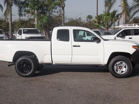 Used 2023 Toyota Tacoma SR image 10