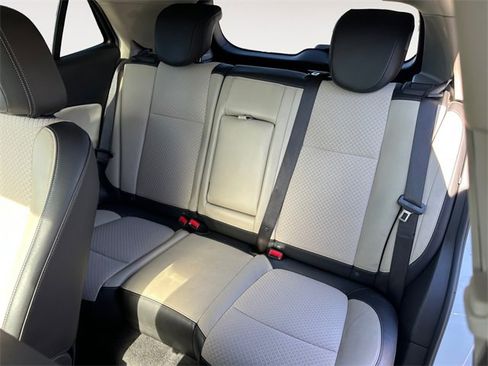 Used 2022 Buick Encore Preferred image 13