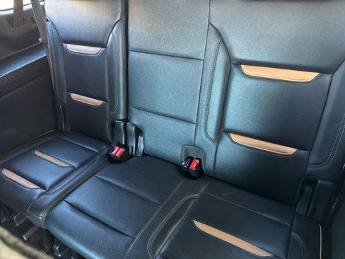 Used 2021 GMC Yukon XL AT4 w/ Rear Media and Nav Package image 15