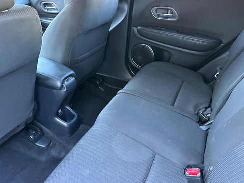 Used 2016 Honda HR-V EX image 26