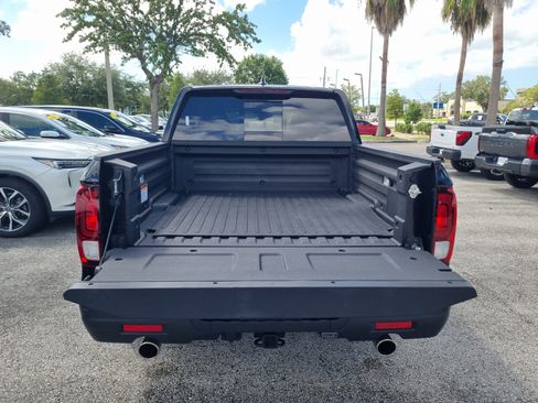 Used 2024 Honda Ridgeline Black Edition image 12