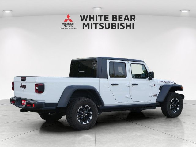 Used 2026 Jeep Gladiator Rubicon AWD/4WD image 5