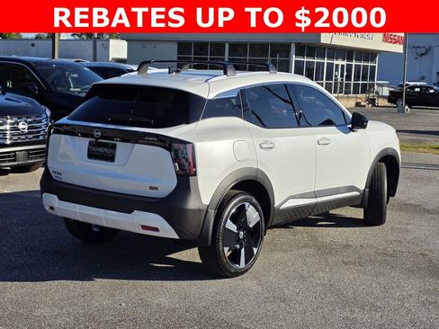 New 2026 Nissan Kicks SR FWD image 6