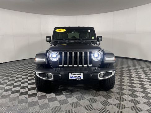 Used 2021 Jeep Wrangler Unlimited Sahara w/ Cold Weather Group AWD/4WD image 44