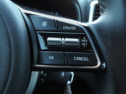 Used 2022 Kia Sportage Nightfall Edition image 27