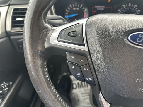 Used 2014 Ford Fusion SE w/ Equipment Group 202A FWD image 22