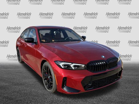 New 2026 BMW 330i Sedan w/ M Sport Package image 2