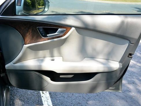 Used 2014 Audi A7 TDI Premium Plus w/ Driver Assistance Package image 17