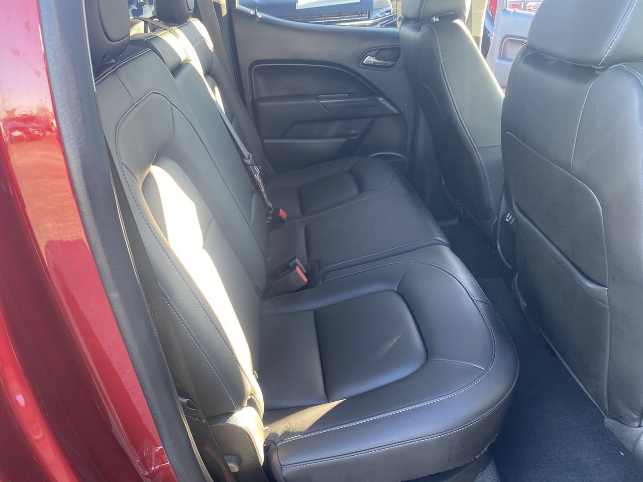 Used 2022 Chevrolet Colorado LT w/ Luxury Package RWD image 25