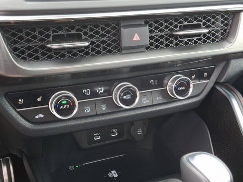 Certified 2025 Acura ADX A-Spec AWD/4WD image 16
