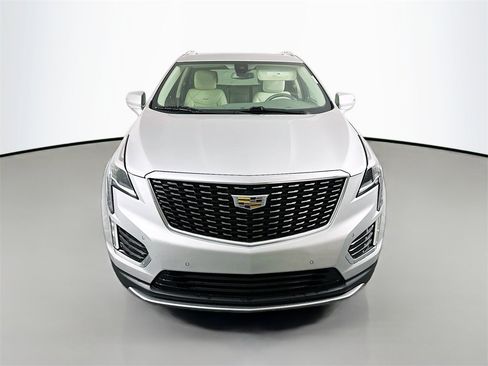 Used 2020 Cadillac XT5 Premium Luxury image 2