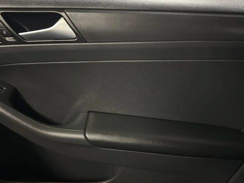 Used 2015 Volkswagen Jetta S FWD image 20