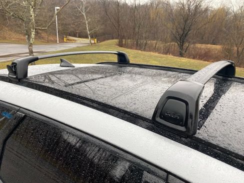 Used 2024 Kia Sportage SX image 10