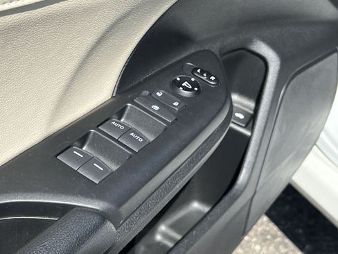 Used 2021 Honda Civic Touring image 12
