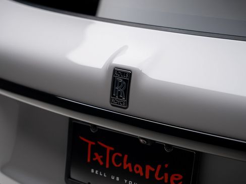 Used 2024 Rolls-Royce Cullinan Black Badge w/ Driver's Package AWD/4WD image 32