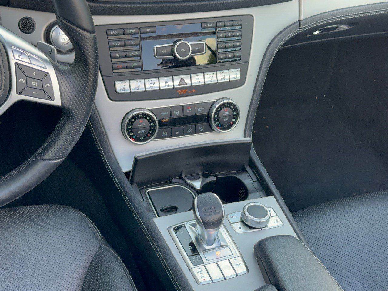 Used 2013 Mercedes-Benz SL 550 image 22