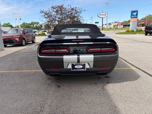 Used 2023 Dodge Challenger SRT Hellcat RWD image 32