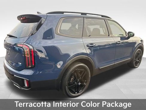 Used 2024 Kia Telluride EX X-Line AWD/4WD image 8