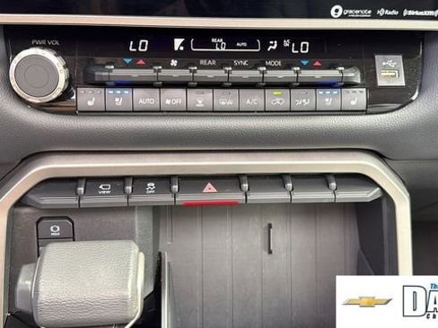Used 2023 Toyota Sequoia Limited AWD/4WD image 24