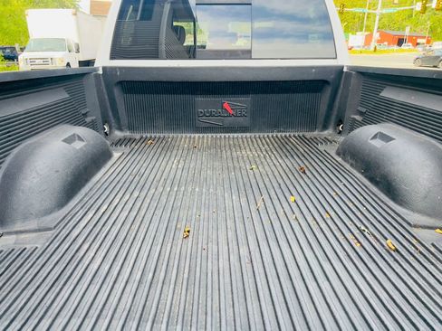 Used 2016 RAM 2500 SLT AWD/4WD image 9