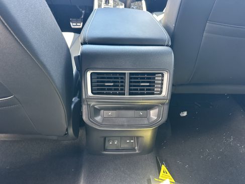 New 2026 Volkswagen Atlas Cross Sport SEL Premium R-Line image 14