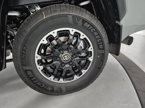 New 2026 Toyota Tundra SR5 image 13