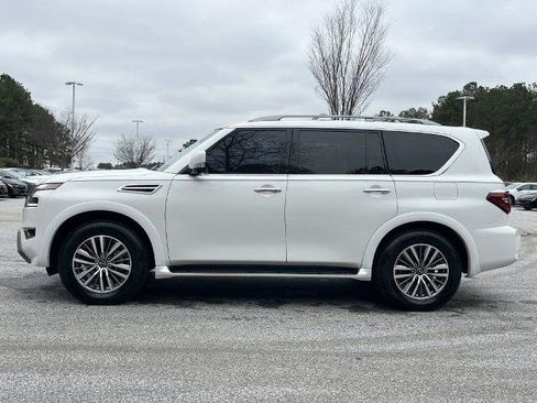 Certified 2023 Nissan Armada SL w/ Captain's Chairs Package image 23