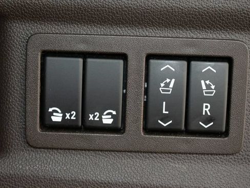 Used 2022 GMC Yukon Denali w/ Max Trailering Package AWD/4WD image 16
