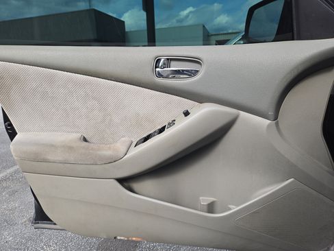 Used 2008 Nissan Altima 2.5 S w/ Convenience Pkg image 16