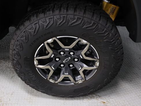 Used 2026 Chevrolet Colorado ZR2 w/ Technology Package image 20