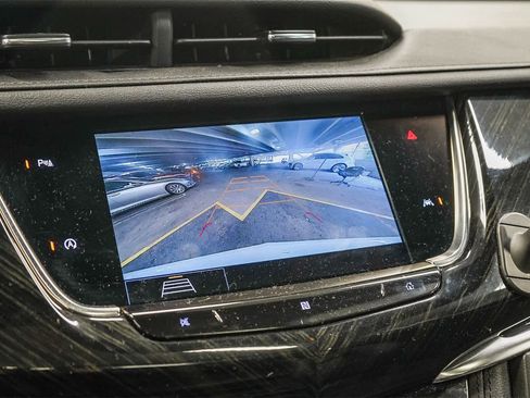 Used 2020 Cadillac XT6 Premium Luxury image 26