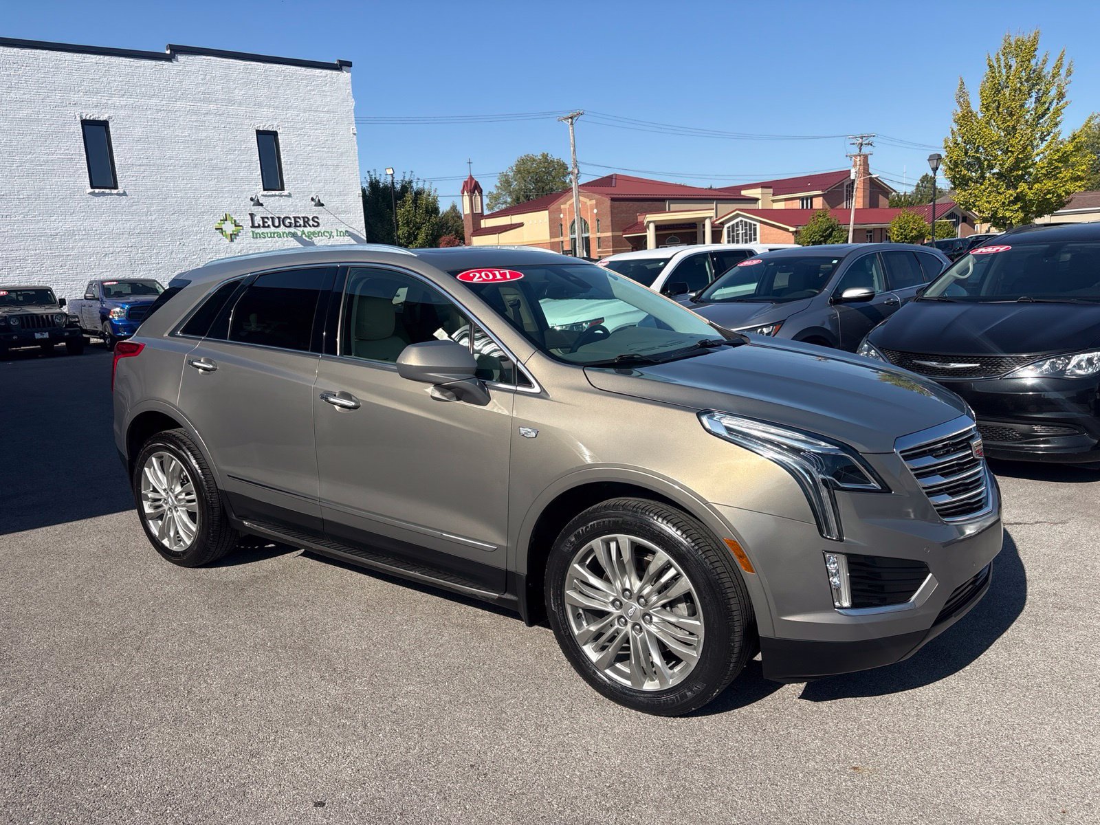 Used 2017 Cadillac XT5 Premium Luxury FWD image 6