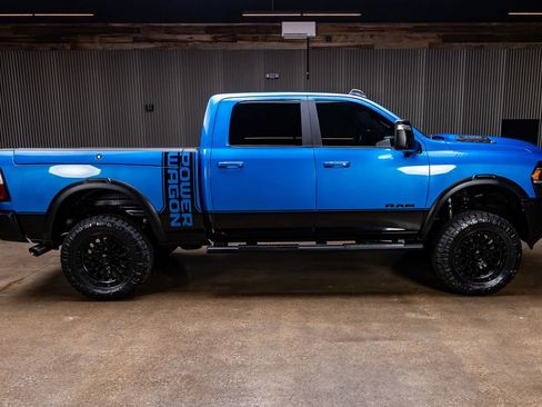 Used 2024 RAM 2500 Power Wagon w/ Towing Technology Group image 11