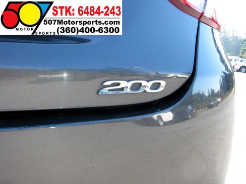 Used 2015 Chrysler 200 Limited w/ Convenience Group image 26