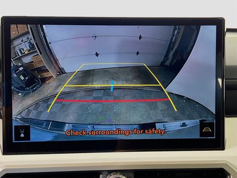 Used 2024 Toyota Tacoma TRD Off-Road image 16