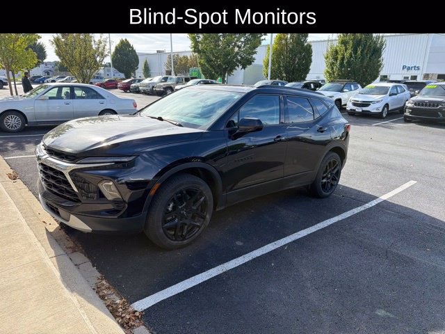 Used 2024 Chevrolet Blazer LT w/ Convenience Package FWD image 5