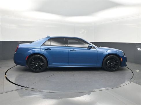 Used 2023 Chrysler 300 Touring L image 34