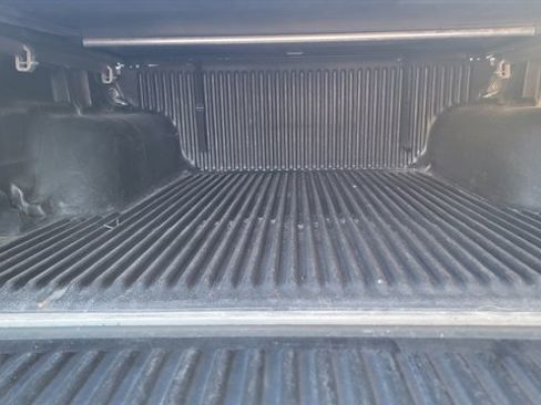 Used 2003 Chevrolet S10 Pickup LS image 8