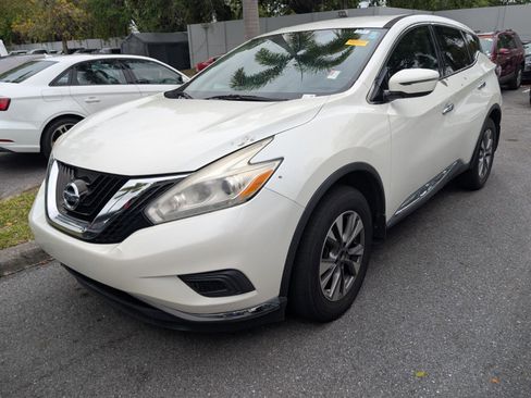 Used 2017 Nissan Murano S w/ Navigation Package image 3