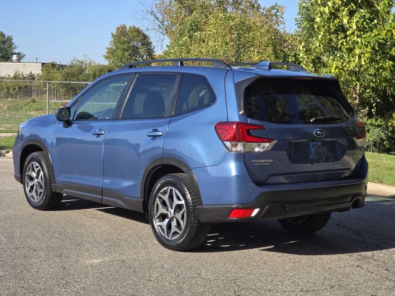 Used 2021 Subaru Forester Premium AWD/4WD image 19