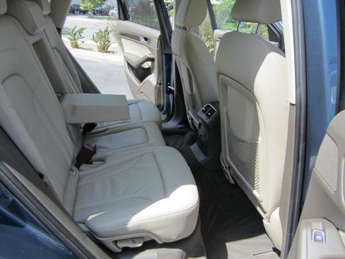 Used 2015 Audi Q5 2.0T Premium Plus w/ Technology Package image 17