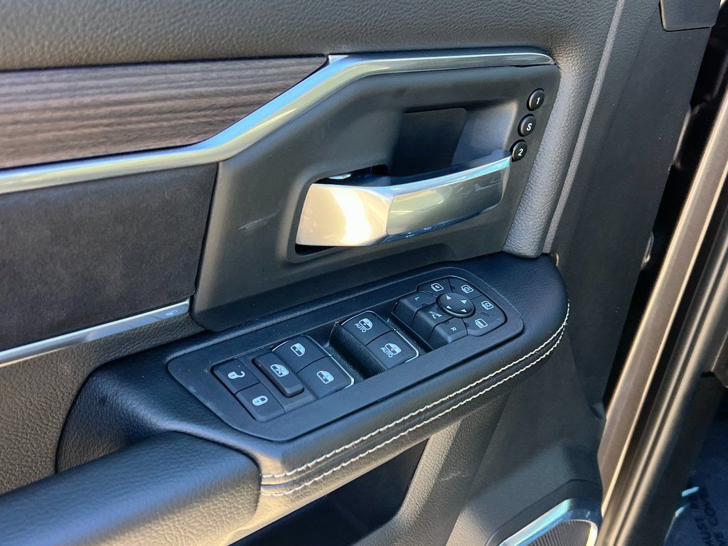 New 2026 RAM 2500 Laramie w/ Towing Technology Group AWD/4WD image 19