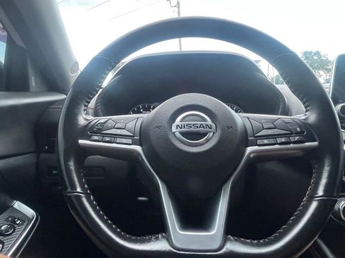 Used 2021 Nissan Sentra SR FWD image 20