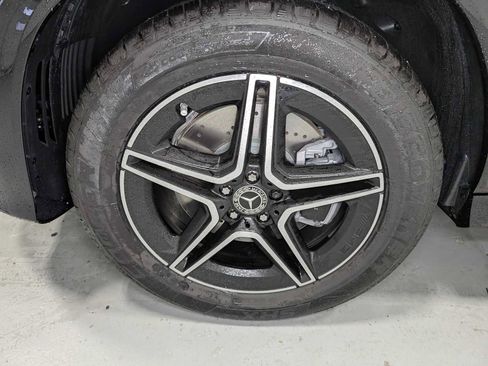 New 2026 Mercedes-Benz GLE 350 4MATIC image 3