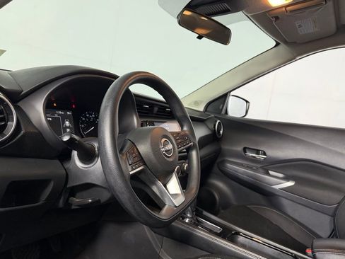 Used 2024 Nissan Kicks SV image 19